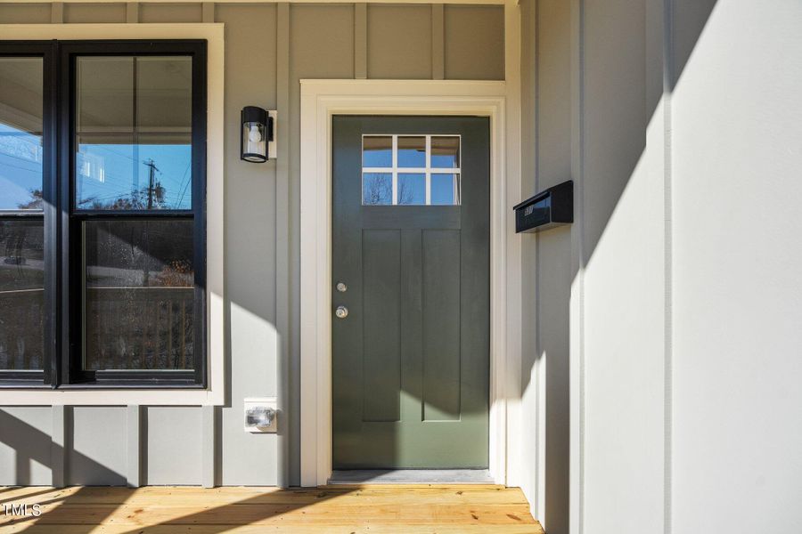 7-web-or-mls-DSC00207 7-web-or-mls-DSC00207