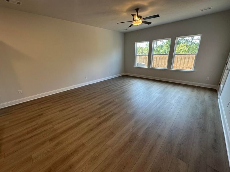 Spacious, unfurnished interior of a new home in Windsor Townhomes, North Augusta (Image 11).