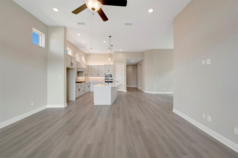 Spacious, unfurnished interior of a new home in Grange 45' Homesites, Katy (Image 32).