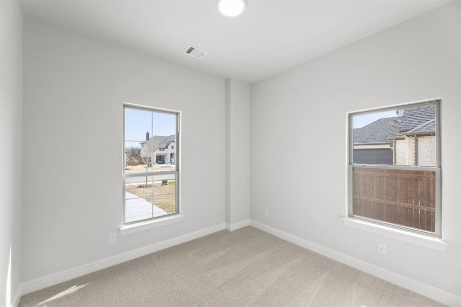 4805 Nomad-Bedroom-2