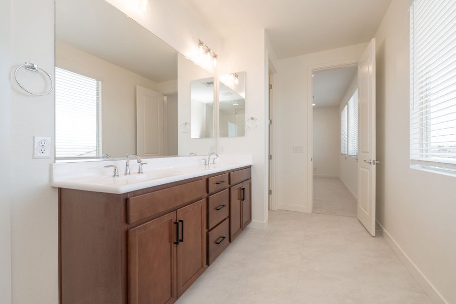 Furnished interior view inside a new home in Terraza, San Tan Valley (Image 7).