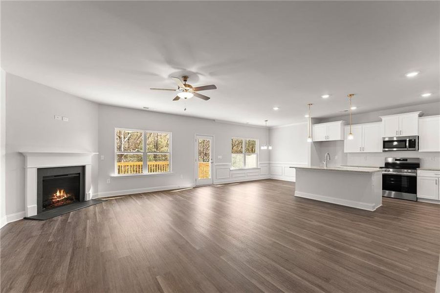 Spacious, unfurnished interior of a new home in Habersham Meadows, Demorest (Image 11).