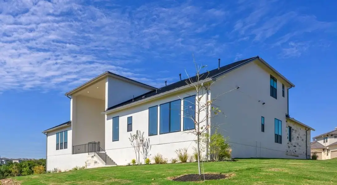 Image 32 of a home in . Image 32 of a home in .