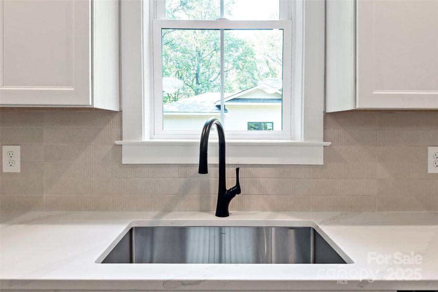 Image 30 of a home in .