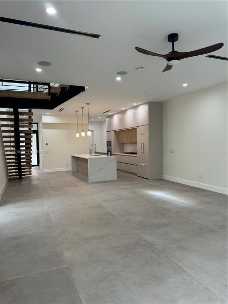 Image 17 of a home in .