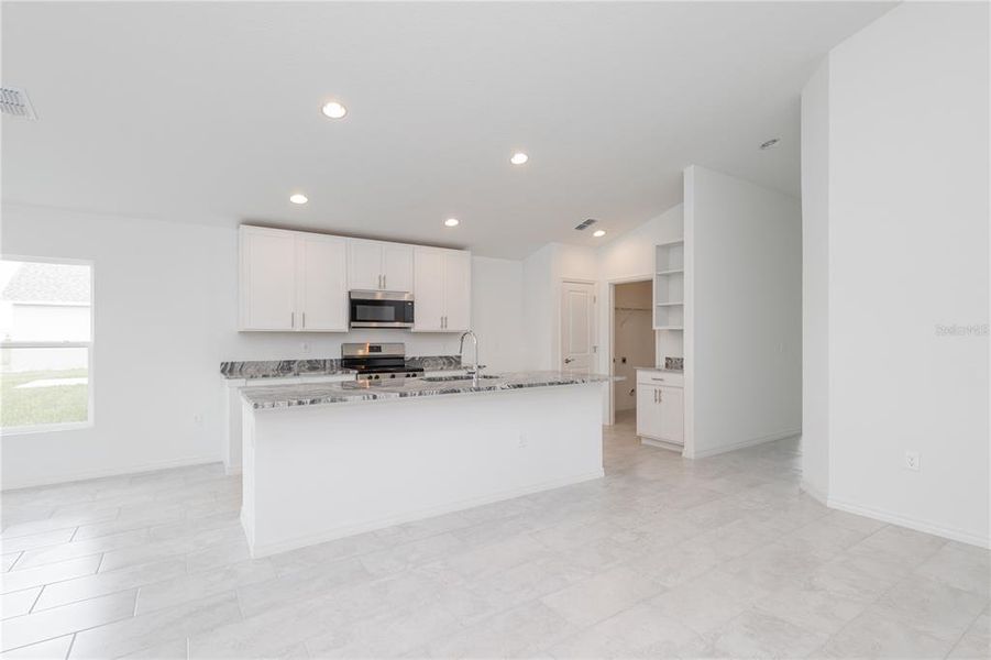 Furnished interior view inside a new home in , Winter Haven (Image 6).