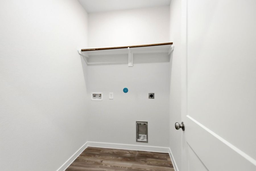 Spacious, unfurnished interior of a new home in Maple Woods, Hockley (Image 16).
