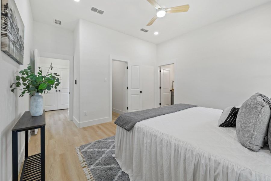 Furnished interior view inside a new home in , Beasley (Image 12).