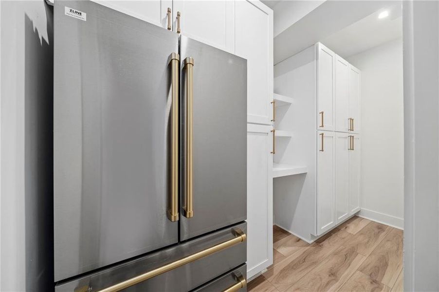 Close-up of interior finishes inside a home in , Duluth (Image 19).
