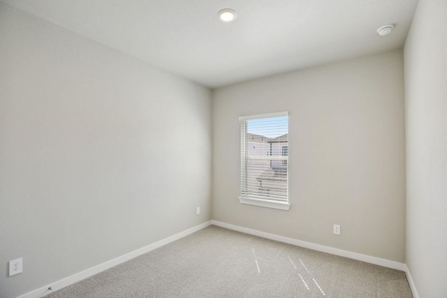Spacious, unfurnished interior of a new home in Spring Brook Village - City Series, Houston (Image 13).