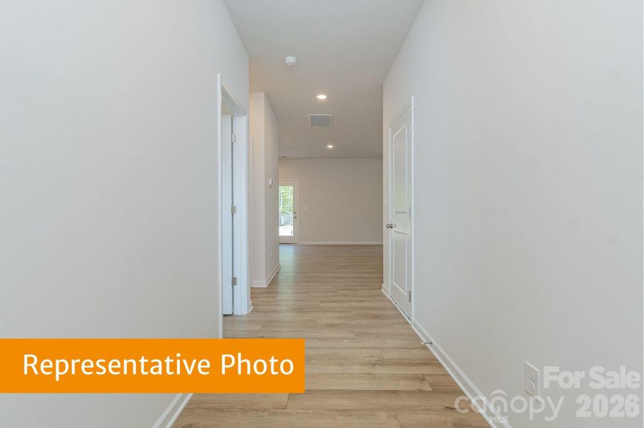 Spacious, unfurnished interior of a new home in Winecoff, Salisbury (Image 7).
