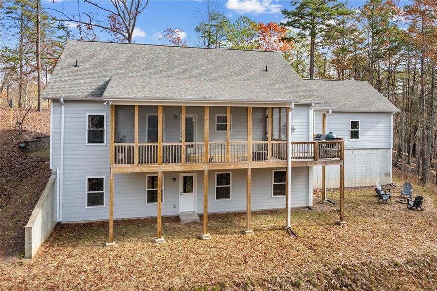 Exterior details and patio area of a home in , Waleska (Image 28).
