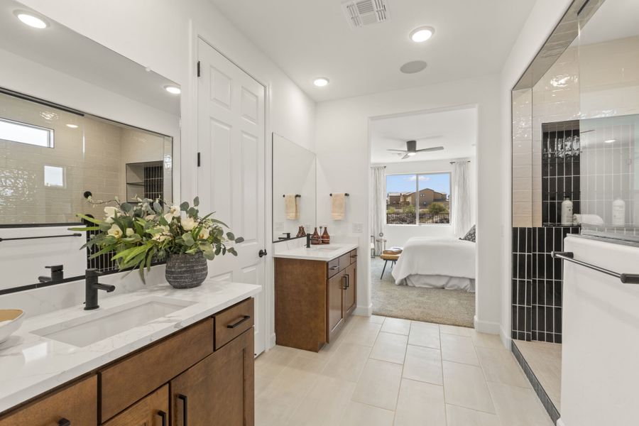 Cantabria Mercury Model - Owner's Bath Cantabria Mercury Model - Owner's Bath