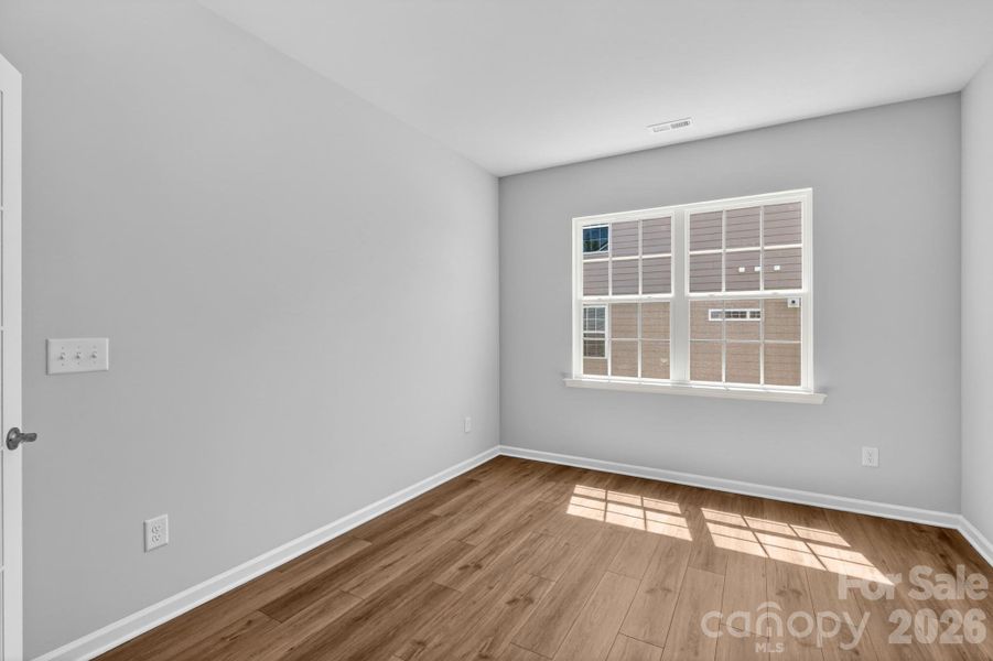 Spacious, unfurnished interior of a new home in Roselyn, Lancaster (Image 15).