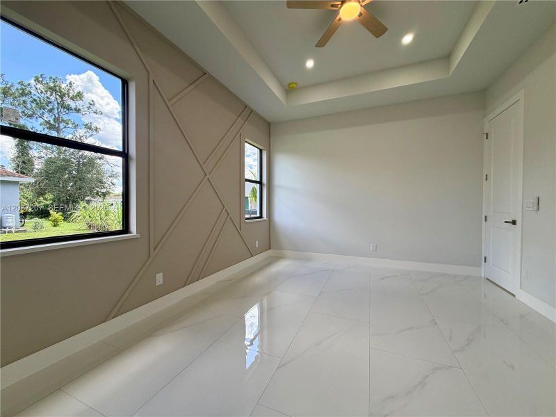 Spacious, unfurnished interior of a new home in , Lehigh Acres (Image 17). Spacious, unfurnished interior of a new home in , Lehigh Acres (Image 17).