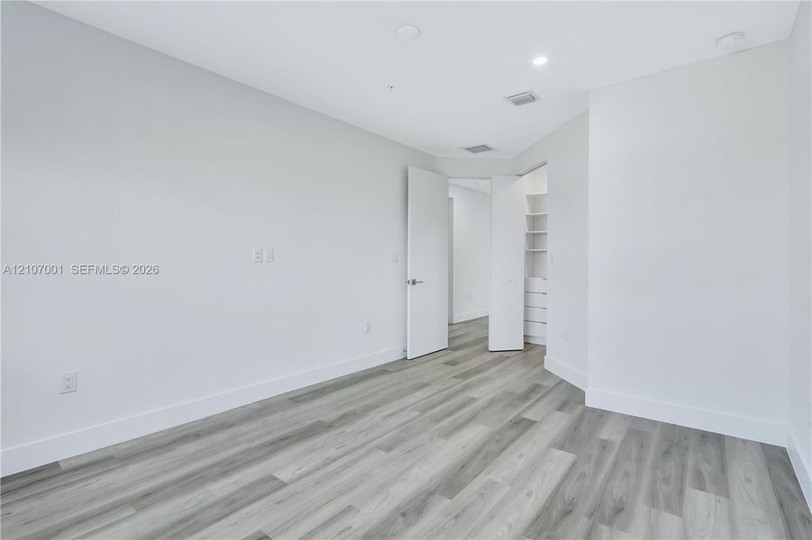 Spacious, unfurnished interior of a new home in , Oakland Park (Image 35). Spacious, unfurnished interior of a new home in , Oakland Park (Image 35).
