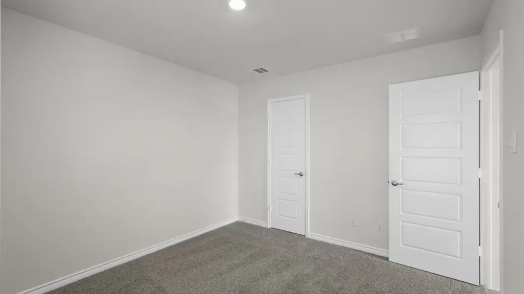 Spacious, unfurnished interior of a new home in Elevon, Lavon (Image 27).