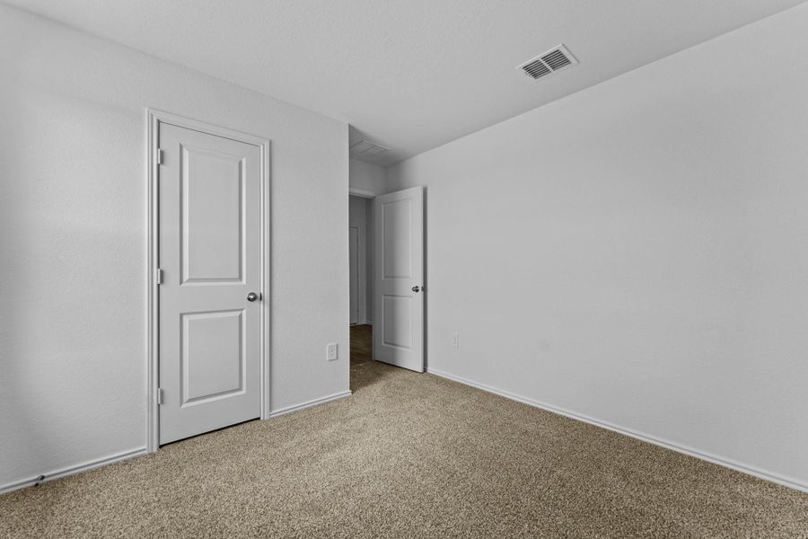 Spacious, unfurnished interior of a new home in , Kyle (Image 11).