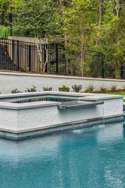 Community amenities in , Atlanta (Image 44).