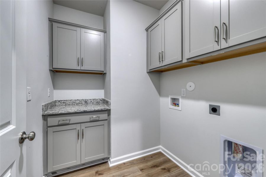 Representative Laundry/Entry Representative Laundry/Entry