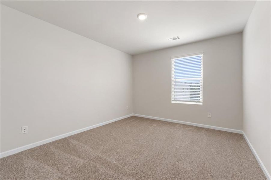 Spacious, unfurnished interior of a new home in Jones Crossing, Hogansville (Image 21).