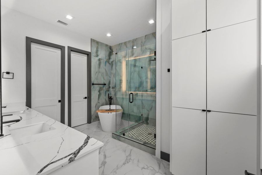 Furnished interior view inside a new home in , Houston (Image 9). Furnished interior view inside a new home in , Houston (Image 9).