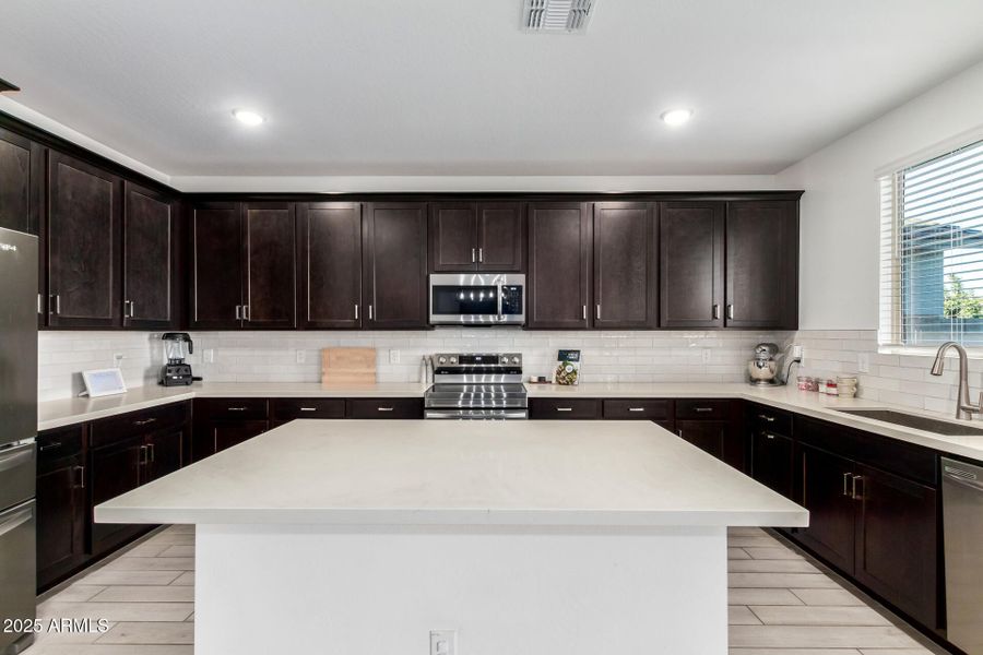 10 - Seldon 10 - Seldon