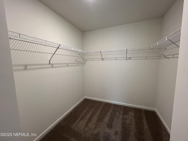 Image 14 of a home in . Image 14 of a home in .