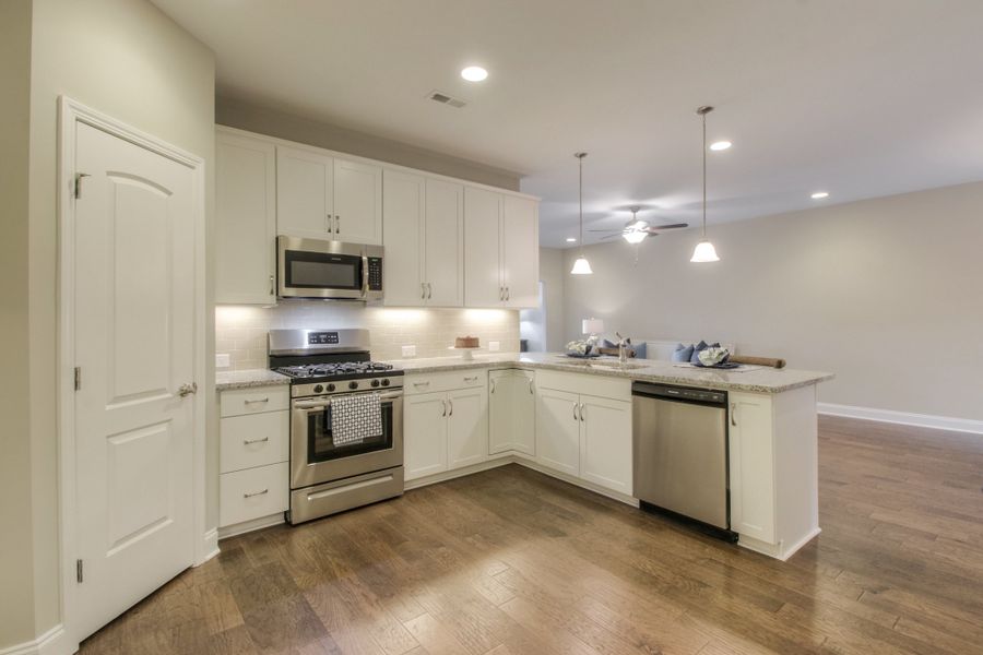 *This is a model representation. Selections and Finishes may vary.