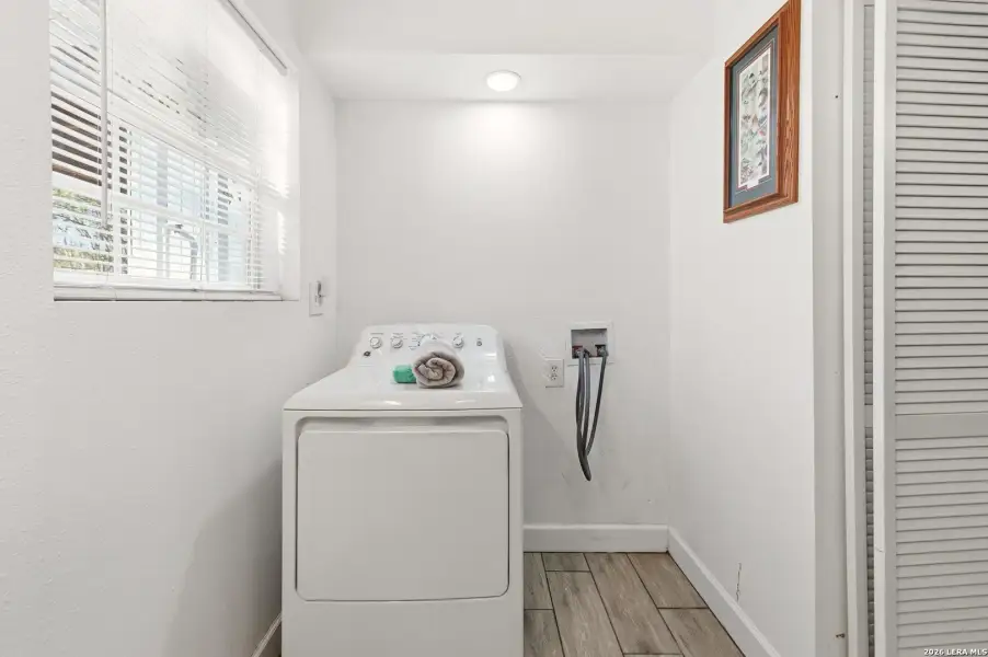 Image 14 of a home in .