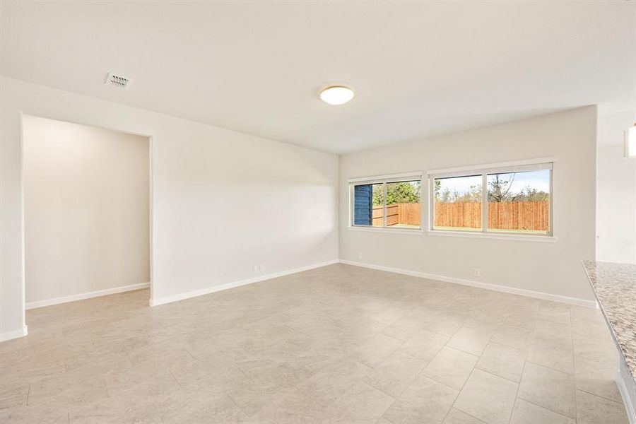 Spacious, unfurnished interior of a new home in Georgetown at Kings Fort 50s, Kaufman (Image 19). Spacious, unfurnished interior of a new home in Georgetown at Kings Fort 50s, Kaufman (Image 19).