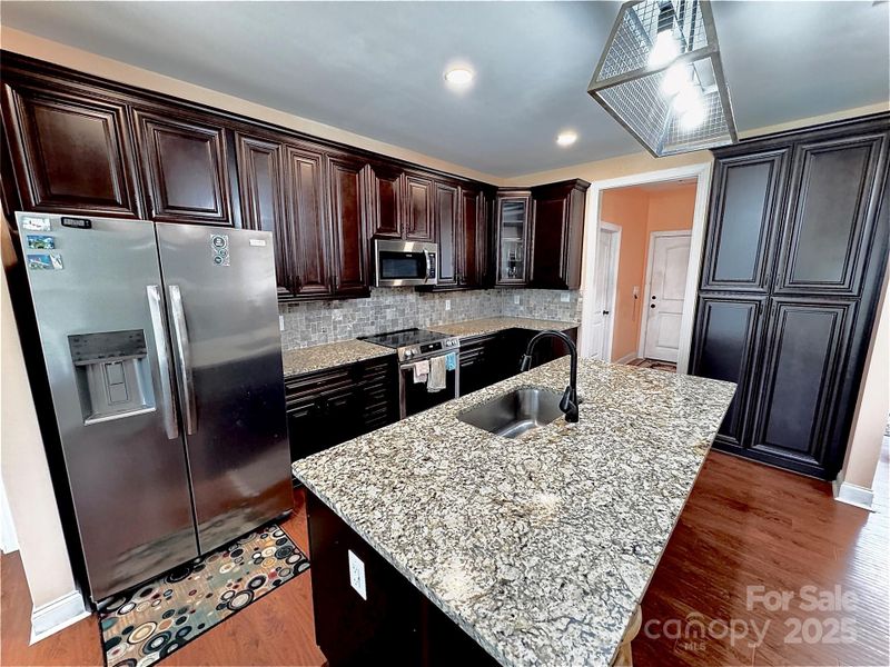 Furnished interior view inside a new home in , Kings Mountain (Image 7).