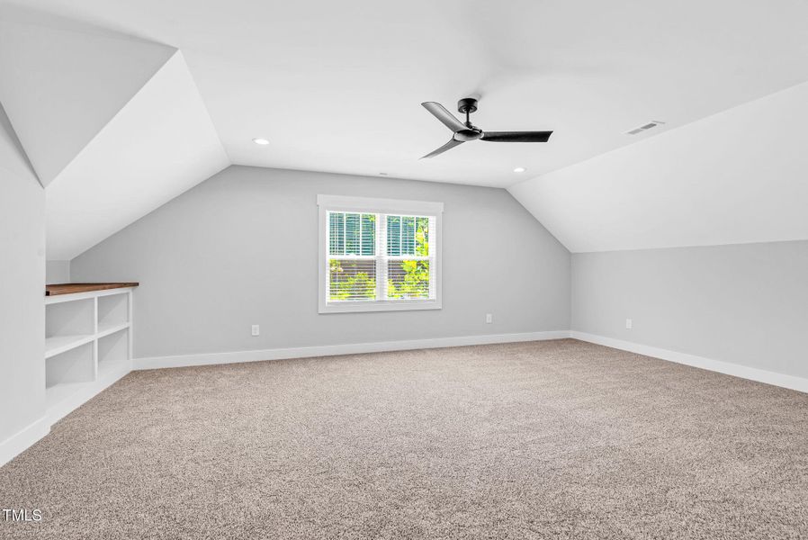 1004 Snow Peak Court-83