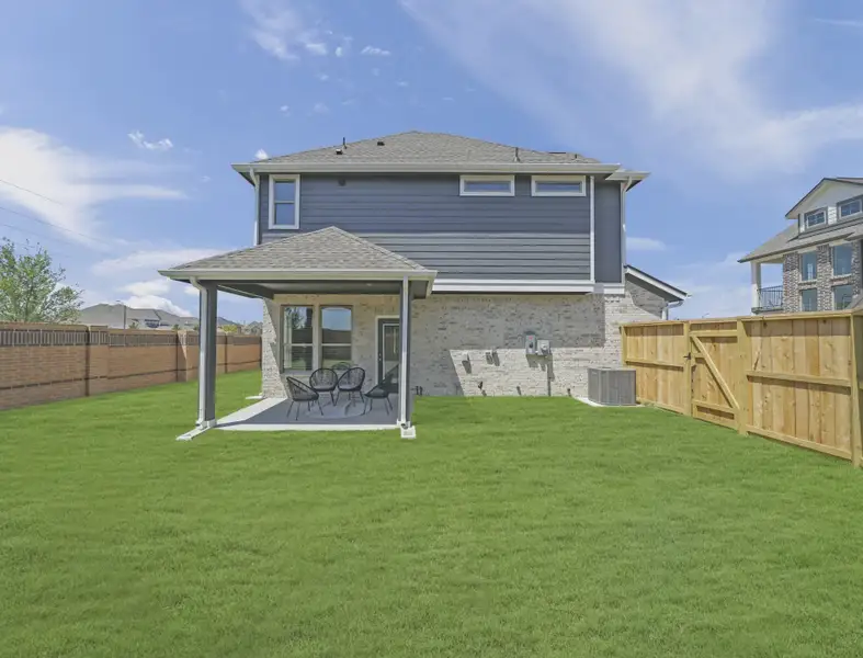Representative exterior details of a home built from the Springfield by Chesmar Homes in Sienna Courtyard, Missouri City (Image 3).