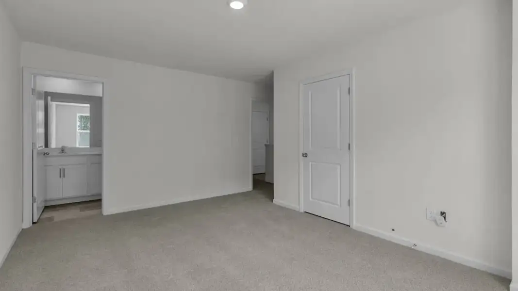 Spacious, unfurnished interior of a new home in The Townes at Prestleigh, Wake Forest (Image 22). Spacious, unfurnished interior of a new home in The Townes at Prestleigh, Wake Forest (Image 22).