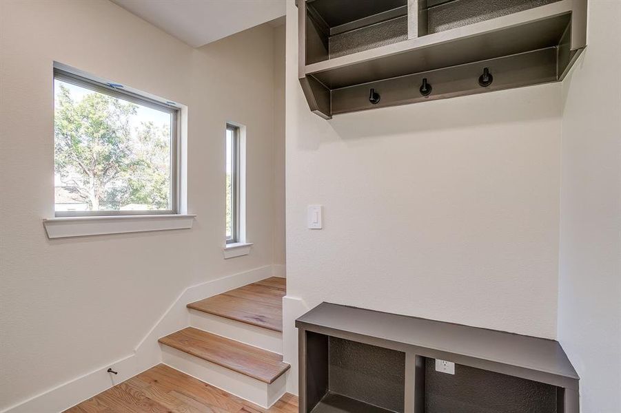 Every inch of Linwood Quarter is designed with intention and refined urban taste. Every inch of Linwood Quarter is designed with intention and refined urban taste.