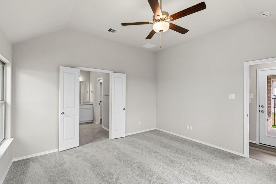 Spacious, unfurnished interior of a new home in Bridgeland, Cypress (Image 20).