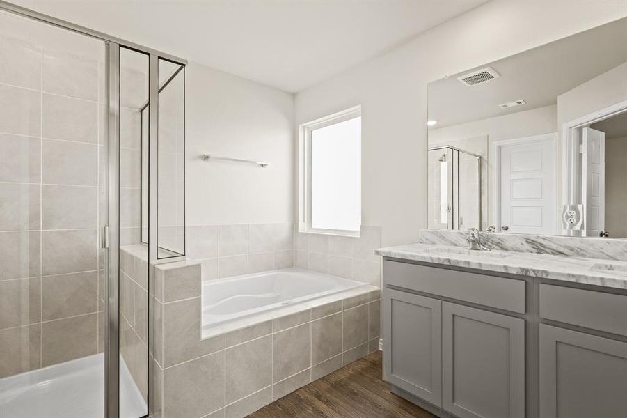 Furnished interior view inside a new home in Rocky Creek Crossing, Crowley (Image 5).