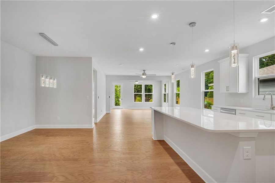 Spacious, unfurnished interior of a new home in Lakecrest, Buford (Image 15).