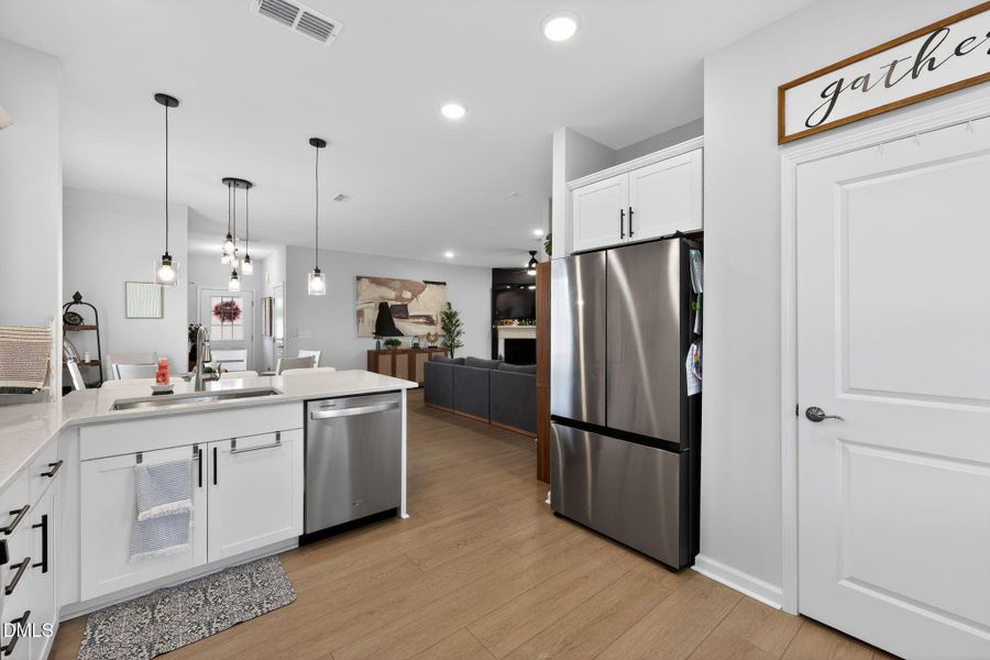 14_506_Donnegal_Farm_Dr_Fuquay-Varina_NC 14_506_Donnegal_Farm_Dr_Fuquay-Varina_NC