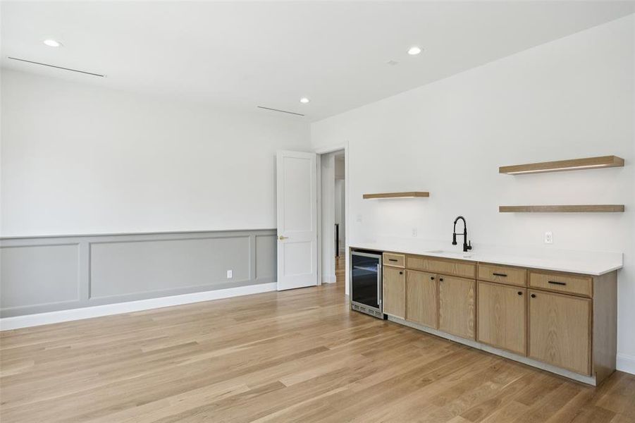 Spacious, unfurnished interior of a new home in , Dallas (Image 21).