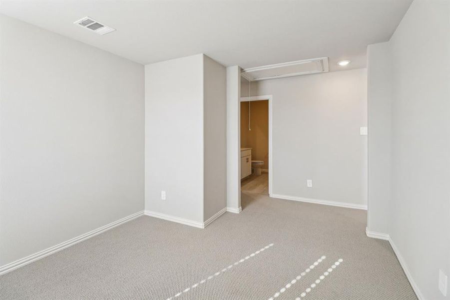 Photo is not of the actual home, but is an inspirational photo of builder’s model home and may depict options, furnishings, and/or decorator features that are not included.