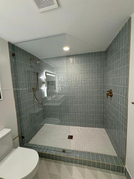 Photo 35