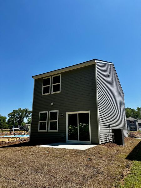 Exterior details and patio area of a home in Pinckney Place, North Charleston (Image 3).