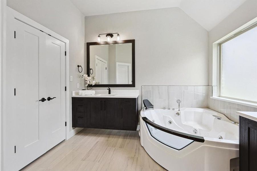 Furnished interior view inside a new home in , Weatherford (Image 16). Furnished interior view inside a new home in , Weatherford (Image 16).