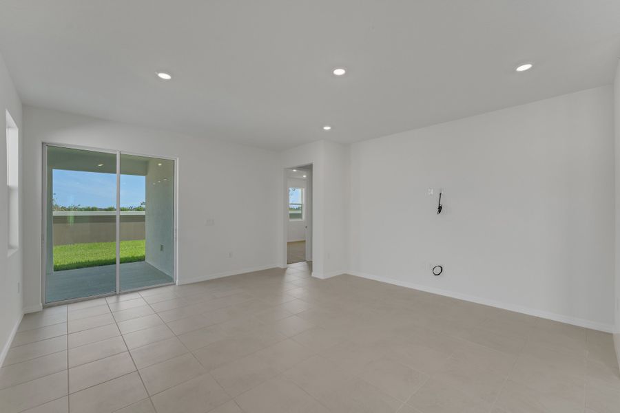 New Home in Parrish, FL.  - Slide 5