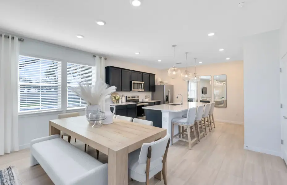 Representative furnished interior of a home built from the Julep by Pulte Homes in Crescent Ridge, Apopka (Image 5).