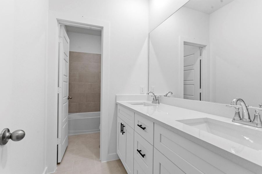 Secondary Bathroom Secondary Bathroom