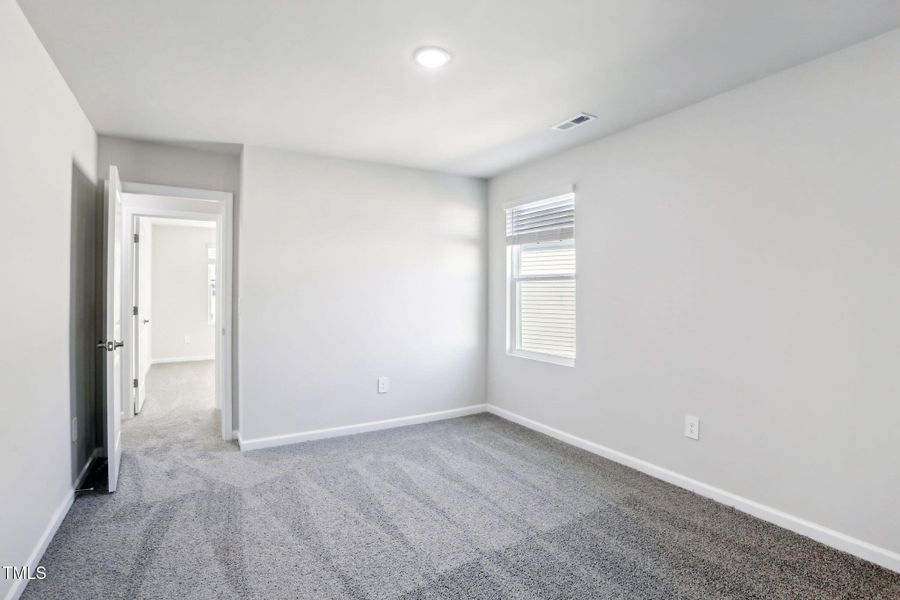 35-web-or-mls-Raleigh - River Glen - 290