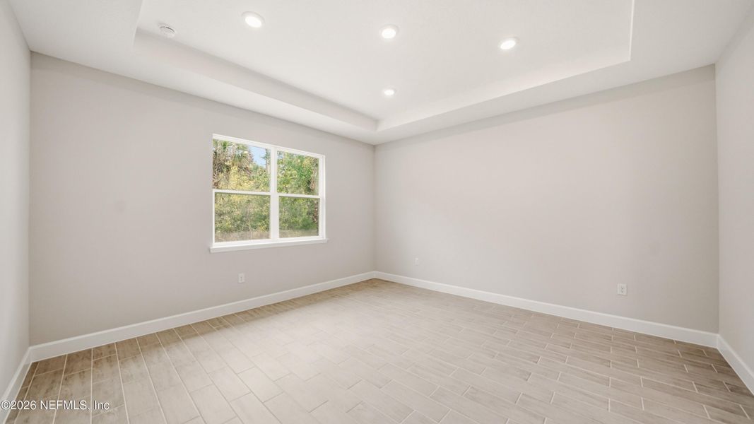 Spacious, unfurnished interior of a new home in , Palm Coast (Image 39).